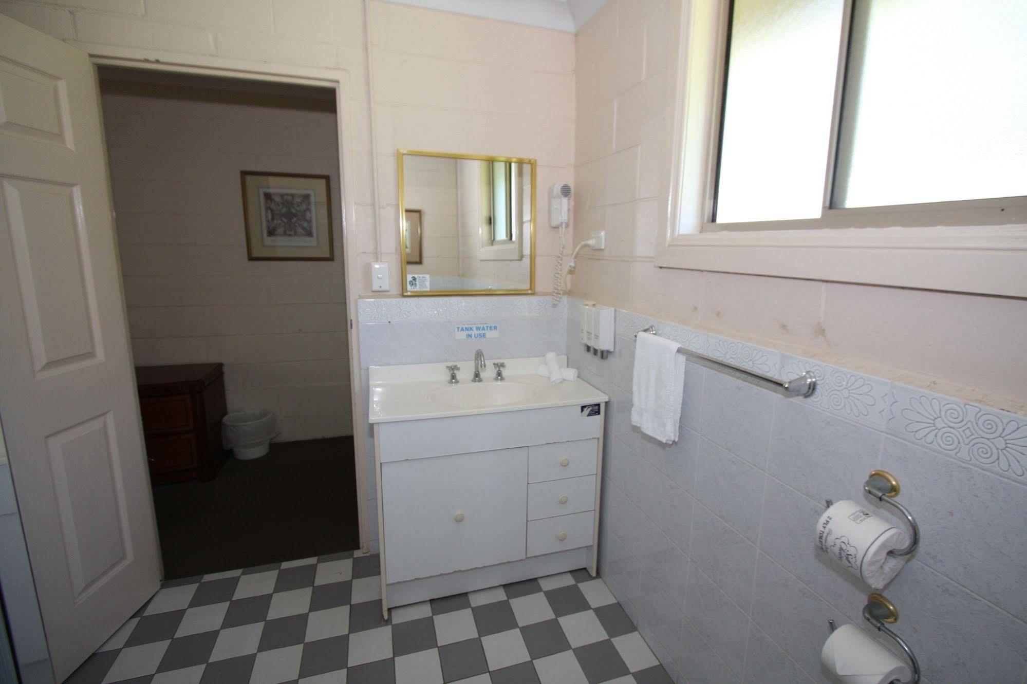 Picton Valley Motel Australia Экстерьер фото