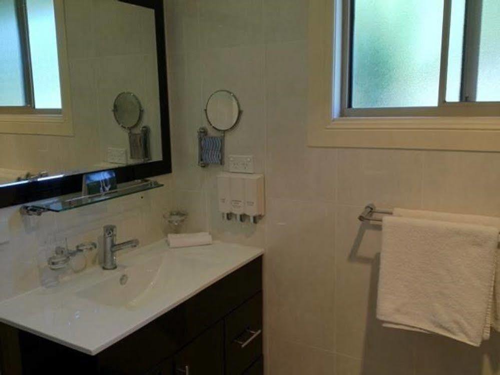 Picton Valley Motel Australia Экстерьер фото