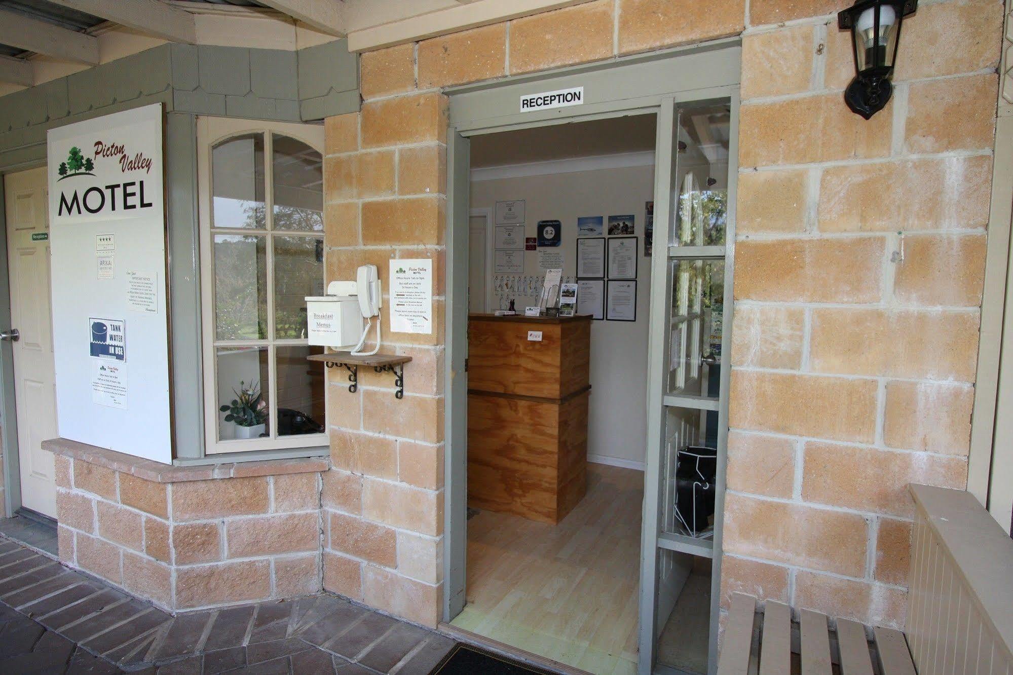 Picton Valley Motel Australia Экстерьер фото